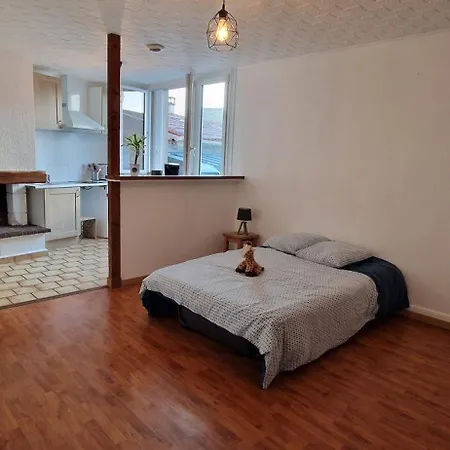 Sur Les Quais Apartament